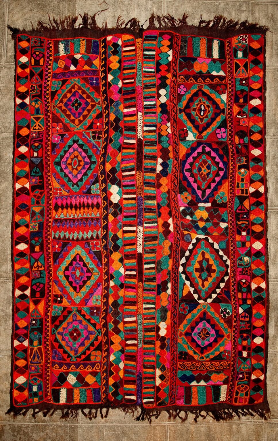 Samawah Rugs Embroidered Wedding Blankets of Southern Iraq – FEEFAA.org